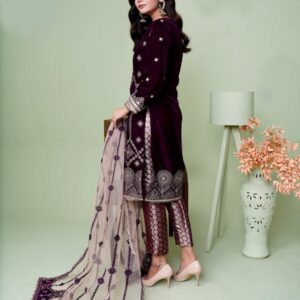 Black and pink kurta set : Ethnic wear